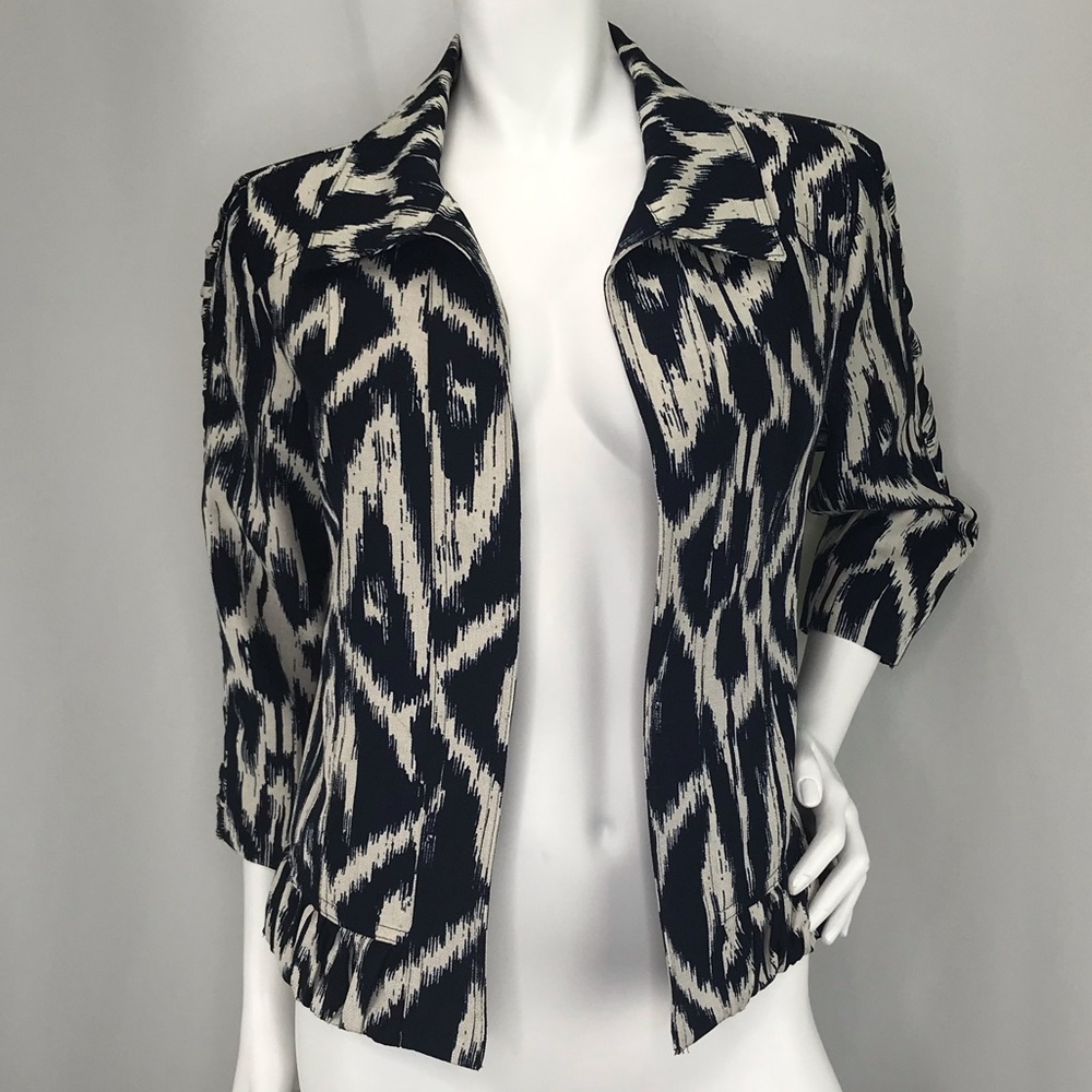 C&B Tribal Graphic 3/4 Sleeve Collar Open Blazer